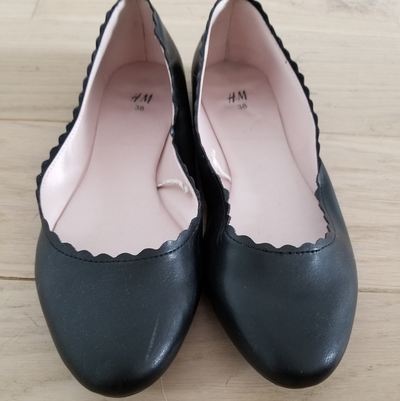 H&M Black Flat Shoes, Size UK5 US7.5 - Picture 1 of 3